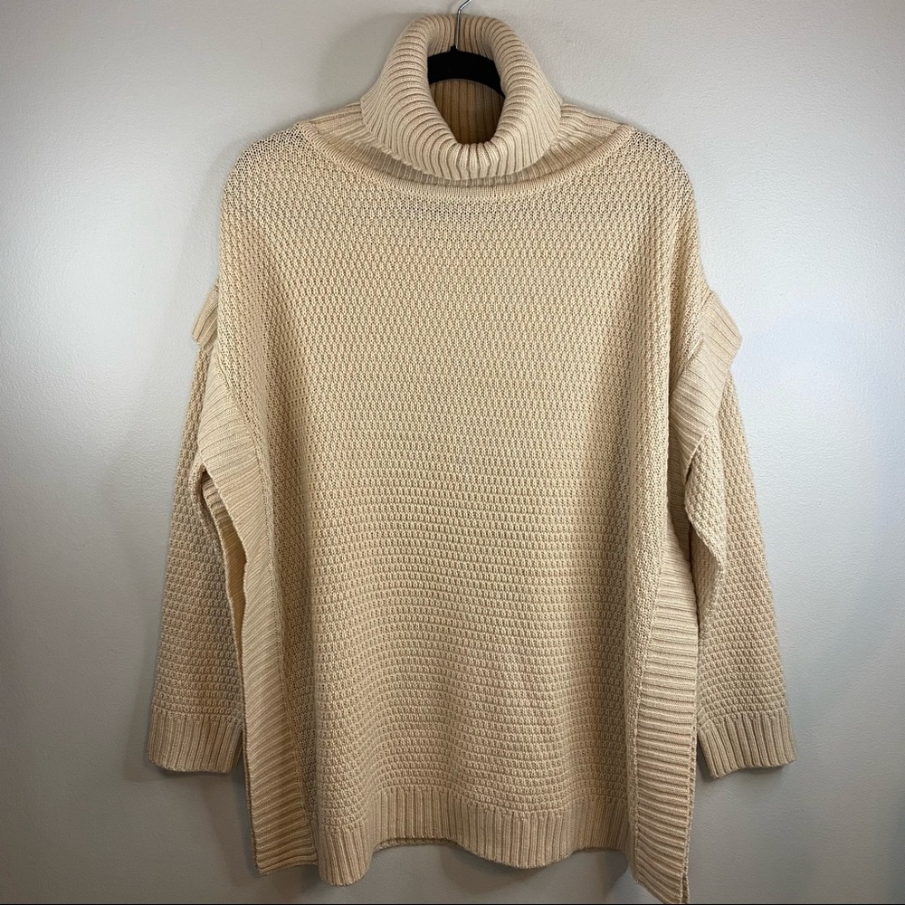 Hailey & Co Cream Turtle Neck Chunky Knit Chic Preppy Sweater